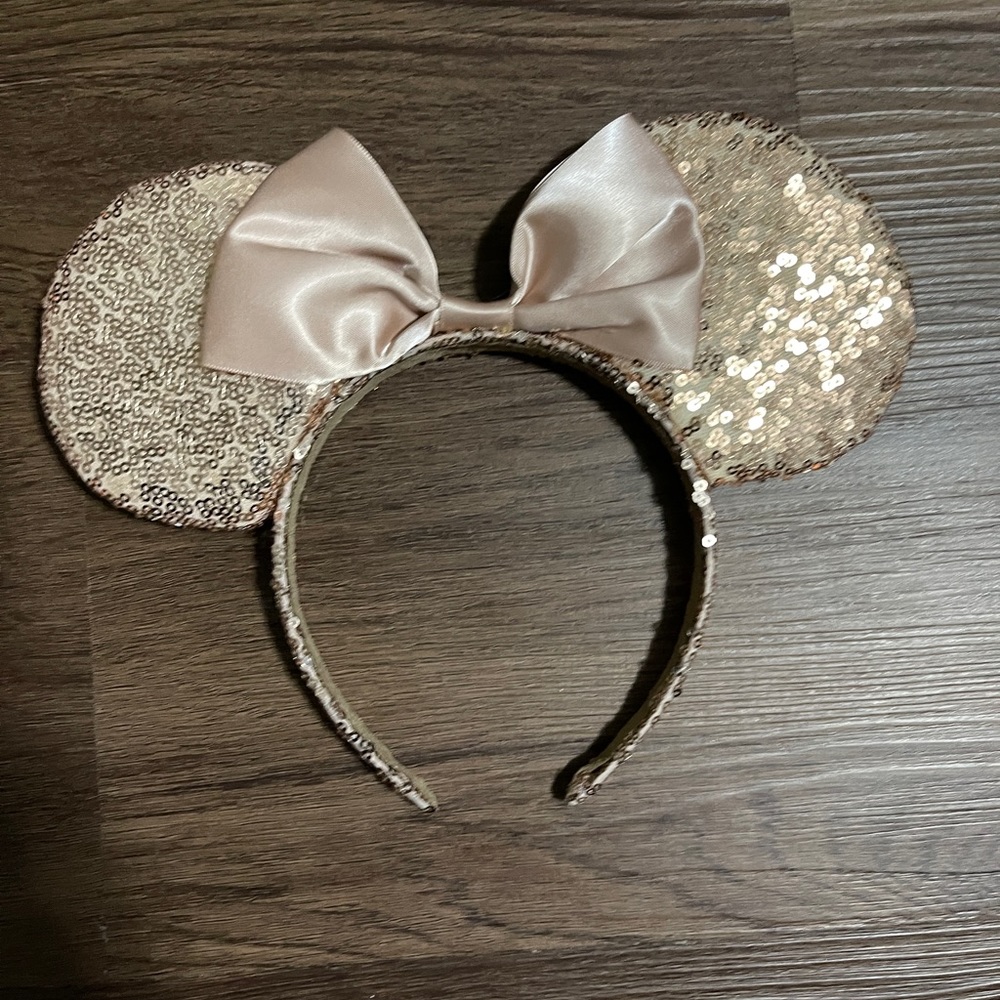 Minnie ears